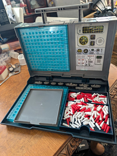 Milton bradley battleship - milton,